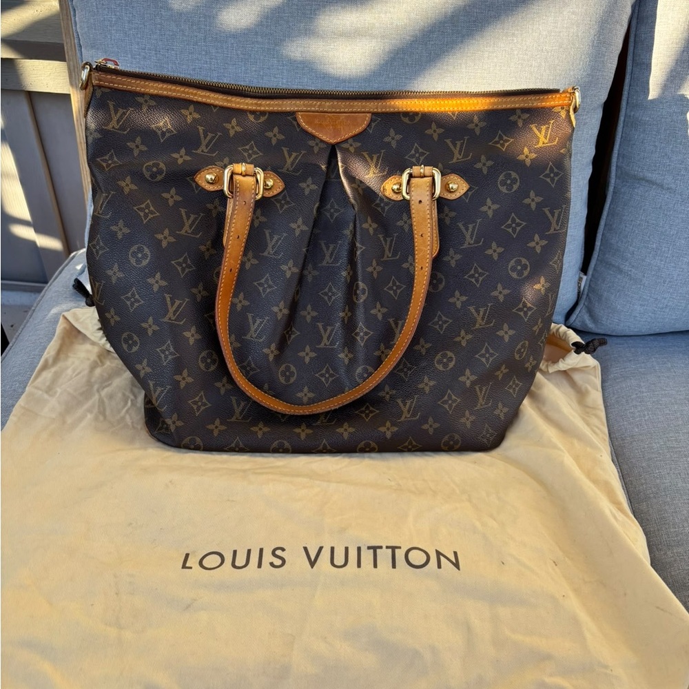 Louis Vuitton Monogram Palermo GM